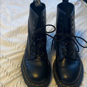 Dr. Martens Classic Black Boots women’s 9